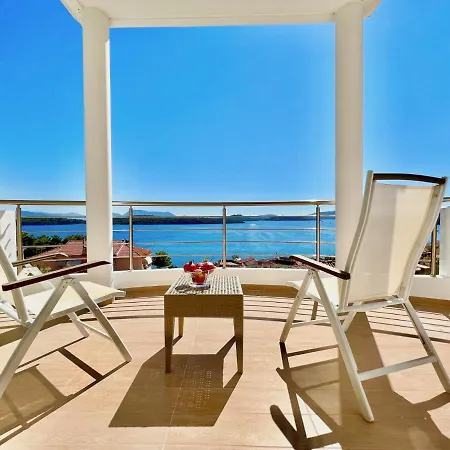 Luxury San George With Private Pool By Dadovillas