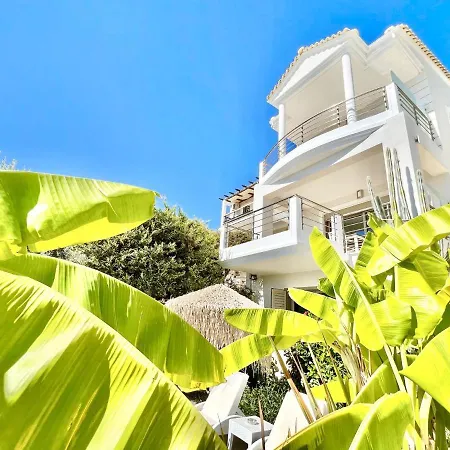 别墅 Luxury San George With Private Pool By Dadovillas *